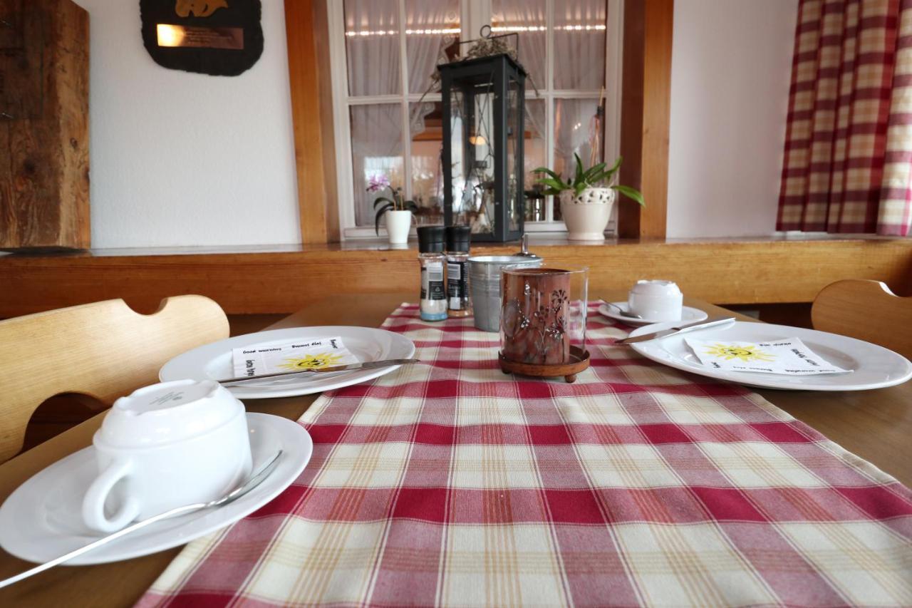 Hoehenpension Glashuette Bed&Breakfast Fruehstueckspension Hotel Garni Bonndorf im Schwarzwald Dış mekan fotoğraf