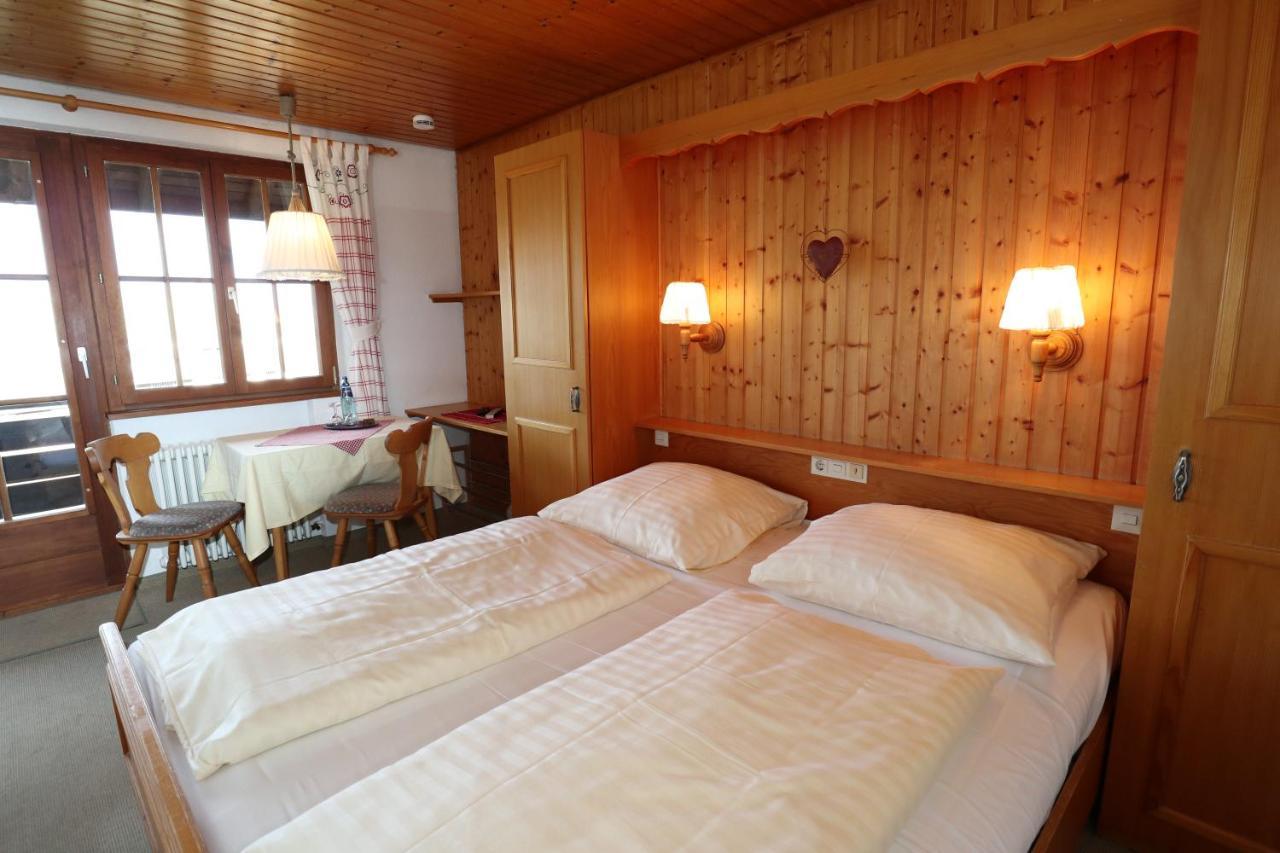 Hoehenpension Glashuette Bed&Breakfast Fruehstueckspension Hotel Garni Bonndorf im Schwarzwald Dış mekan fotoğraf